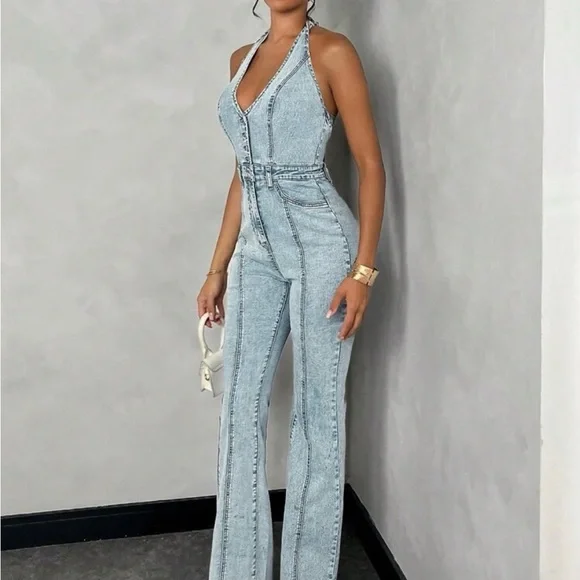SHEIN Light Wash Backless Denim Halter Jumpsuit - Picture 3 of 4
